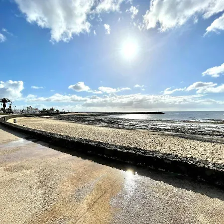 Apartamento Con Wifi, Cerca De Playa Los Charcos